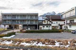 Hotel zum Schwanen - Appartement 3 - 7