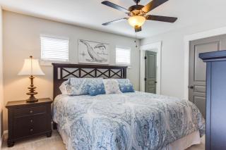 404A The Hilltop House - 3