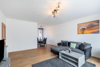 Bruchköbel 1 auch für Monteure - 9