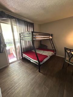 Cozy hostel for individuals - 8