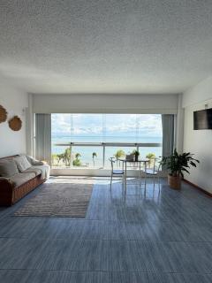 Acogedor Estudio con acceso directo a la playa - 0