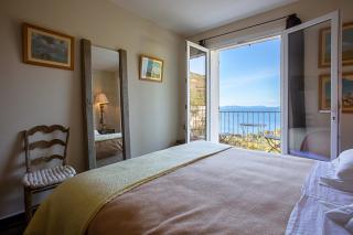 Vue sur les Iles d'or - 7