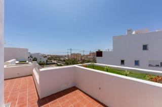 Ático nuevo con piscina - 6