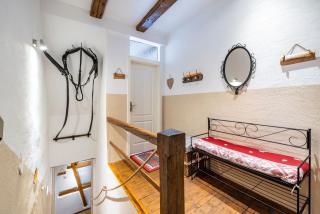 Schlosshof Täbingen - 8