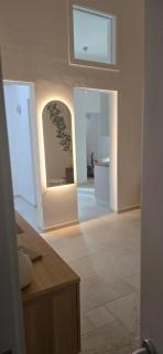 Bellini Holiday House - 8