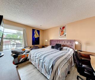 Cozy 1BR Shared Home Pool Tennis & Lake Access - 0