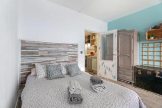 The Blue Lighthouse - 8