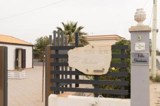 Villa Gardenia fronte mare - 9