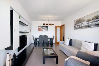 Moderno e acolhedor com vista mar - 8