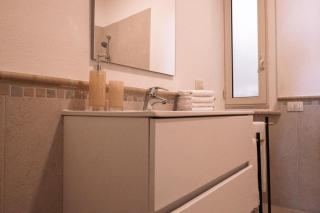 Cagliari Downtown - Piazza Martiri suite - 2