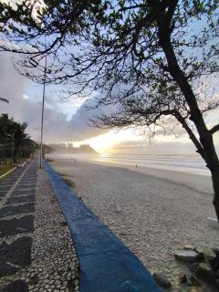 13-A - Apto 2 dorms c/ar condicionado + 1vaga - 1