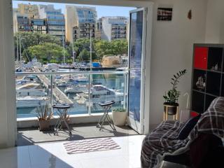 Modern Entire Seafront Apartment 3BR Ta Xbiex - 9
