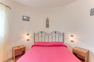 Villette con piscina - 8