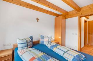 Löcherhansenhof - 8