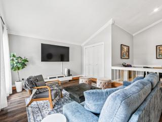 4brping Pong2500 Sq Ft - 4