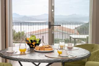 Silvia's Sweet Home - 8