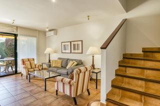 Family villa in Torremirona Resort - 7