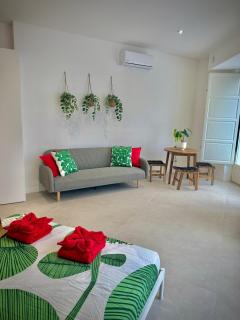 Glamour Suite 2 next to the city center - 9