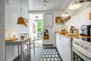 Beautifull 2-Room Apartment With Sea View - 3