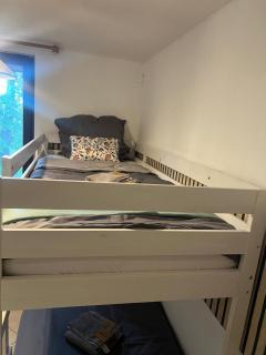 Light-flooded 3-room apartment with balcony - 1