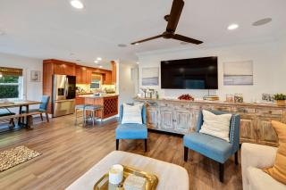 CUTE HOME 7 BLOCKS TO BEACH . XBOX . BIKES . PETS - 2