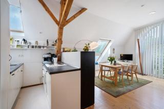 Atelierblick im Winzerort - 9