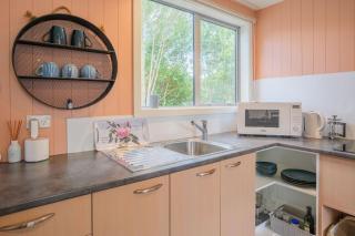 Isobel's Rose Cottage - 4