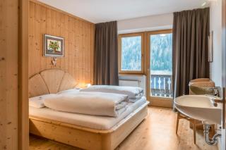 Adlerhorst Rotkehlchen - Santa Valpurga - 9