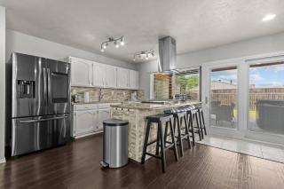 Private Hot Tub Near Dfw, Relaxing Texas Retreat - 5