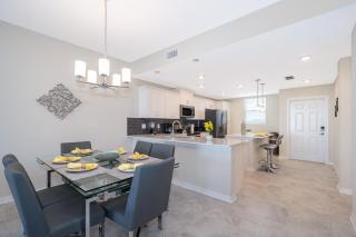 3180-305MN STOREY LAKE, CONDO 2/2 POOL VIEW - 1