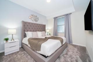 3151-207NC STOREY LAKE, CONDO 2/2 LAKE VIEW - 2