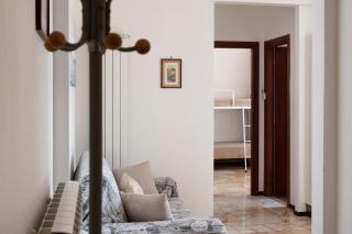 Bilocale Corosu con 2 balconi - 8