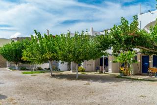 5 Kypri Seaview Perasma Studio - 9