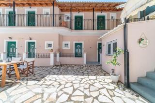 Spyridoula Studio 11 - 7