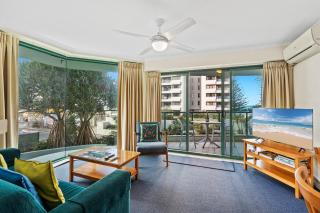 Emerald Sands Holiday Apartments - 2