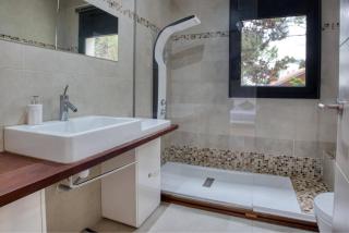 Design villa with sea views - 8