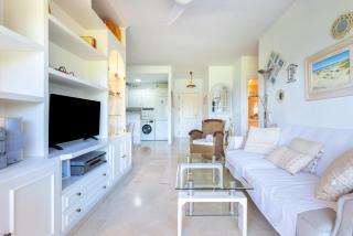 Costa Lago Playa - 1