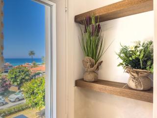 Frontal Centro Internacional A123 - 7