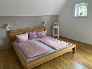 Ferienwohnung mit Giebelzimmer - 6