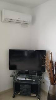 Spacious 3-bedroom beach Bungalow - 6