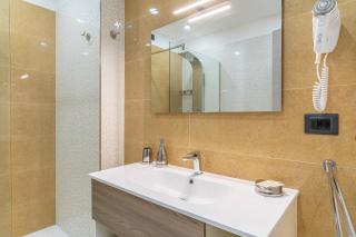 Villa Floyd Charming Rooms - 1