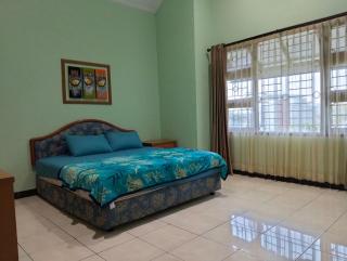 Rumah di kecamatan Sukasari - 2