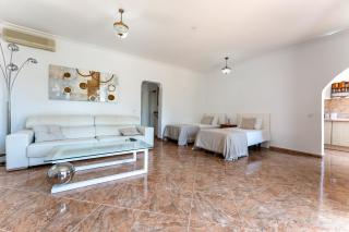 Cortijo Alegria - 28 personas - 5