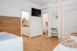 Jacuzzi - Il Centro Luxury Suites - 8