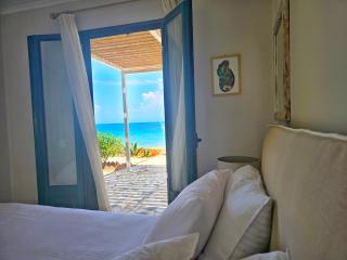 Alos - On the Sand - 6