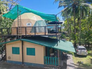 Front beach luxurious Dome - 8