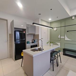 TRION The 101 Family Suite Pool & KL City View - 6