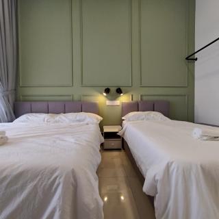 TRION The 101 Family Suite Pool & KL City View - 9