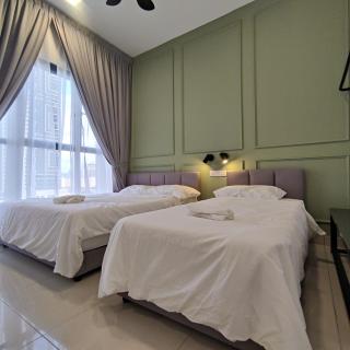 TRION The 101 Family Suite Pool & KL City View - 4