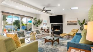 Vibrant Palm Springs Getaway w Pool BBQ Modern Design Taylor House by AvantStay - 9